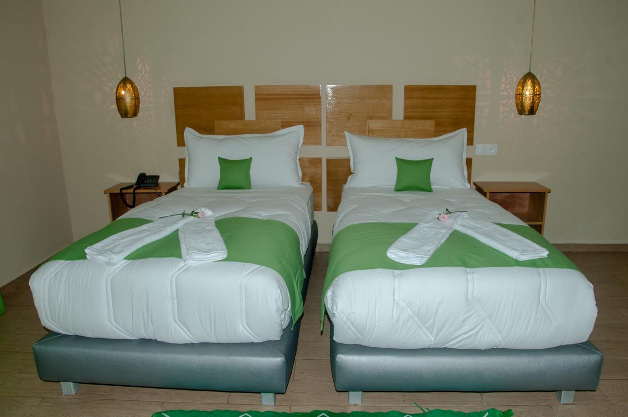 Sania Hotel Sidi Bennour Exteriör bild