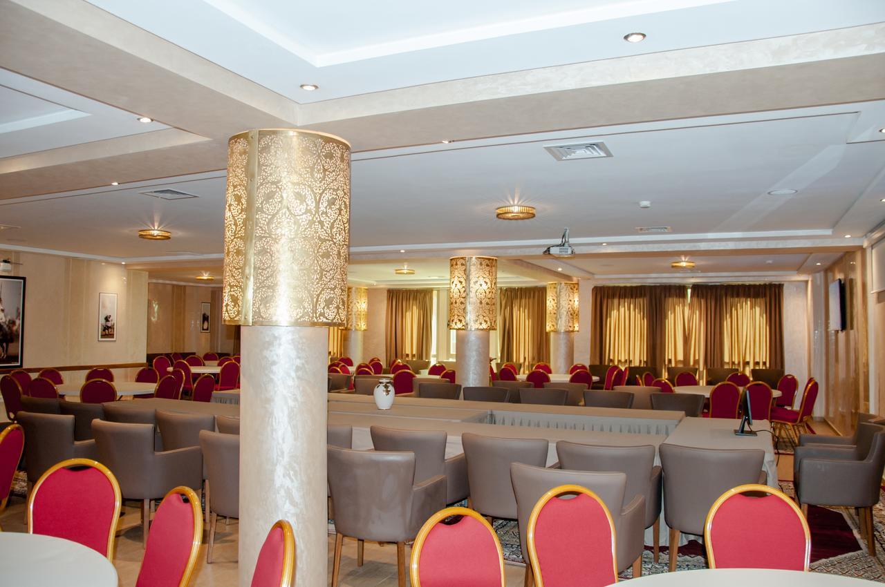 Sania Hotel Sidi Bennour Exteriör bild