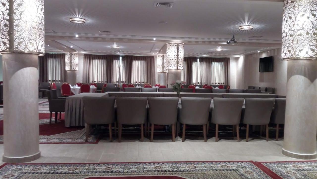 Sania Hotel Sidi Bennour Exteriör bild